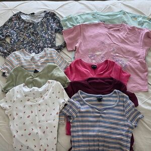 🚫SOLD🚫 9 Art Class girl tops